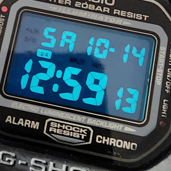 Casio G-SHOCK DW5600MS-1 Flash Alert Matte Black Digital 200m Men's Watch - Picture 6 of 11